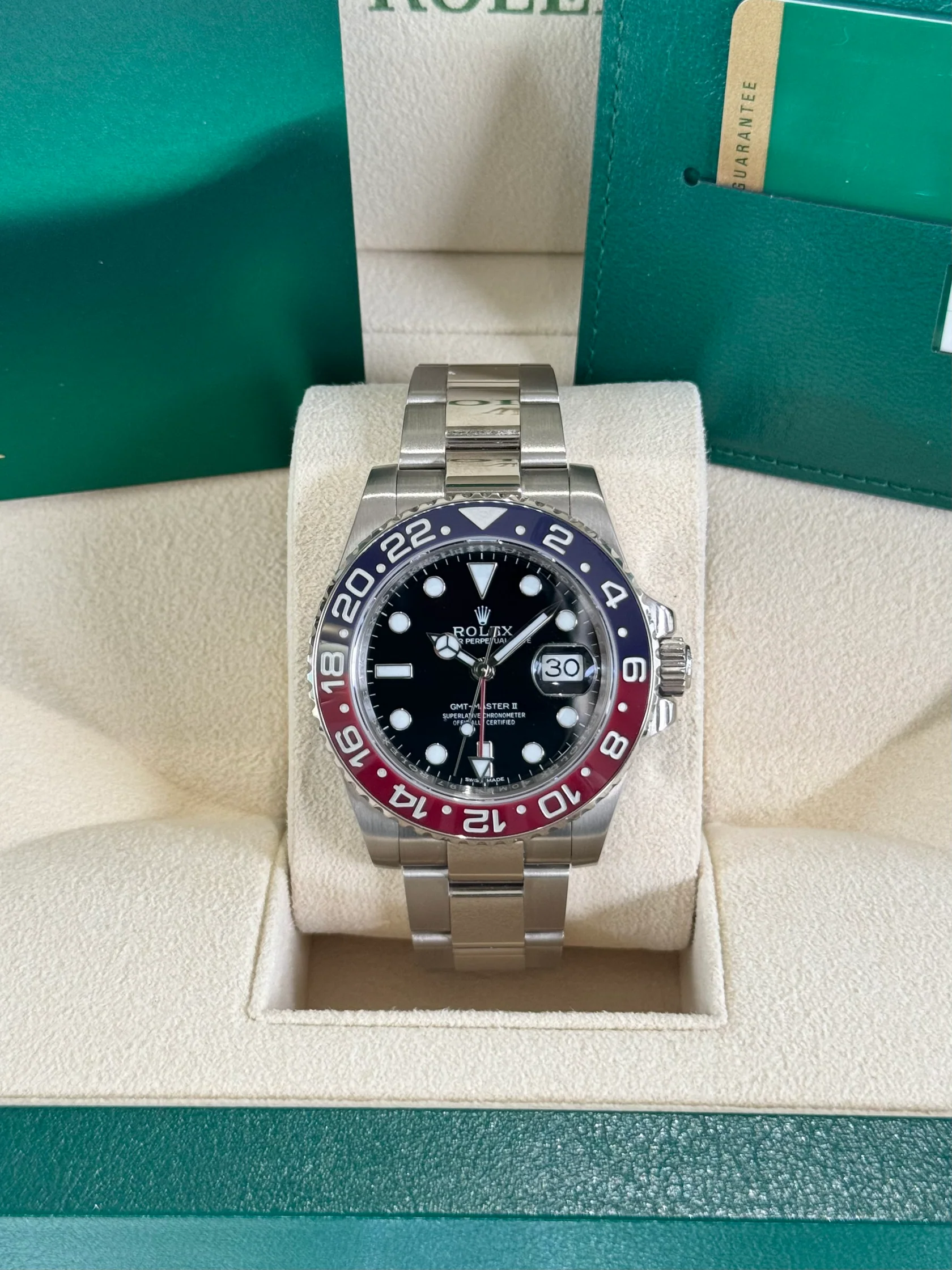 【Super Clone】ROLEX  GMT-Master II 116719BLRO 40mm