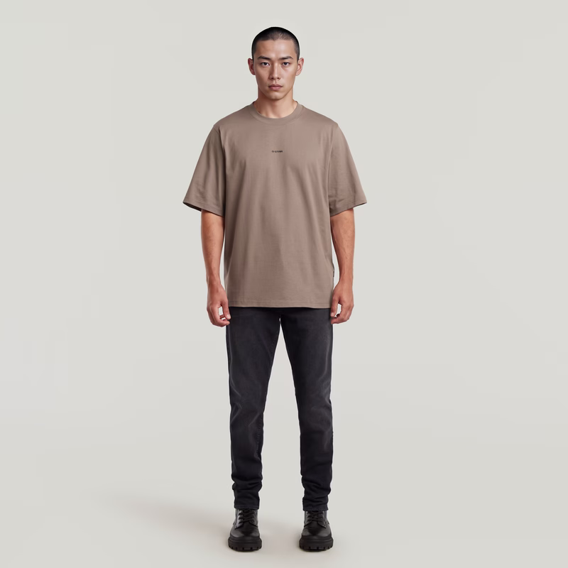 Center Chest Logo Loose Boxy T-Shirt