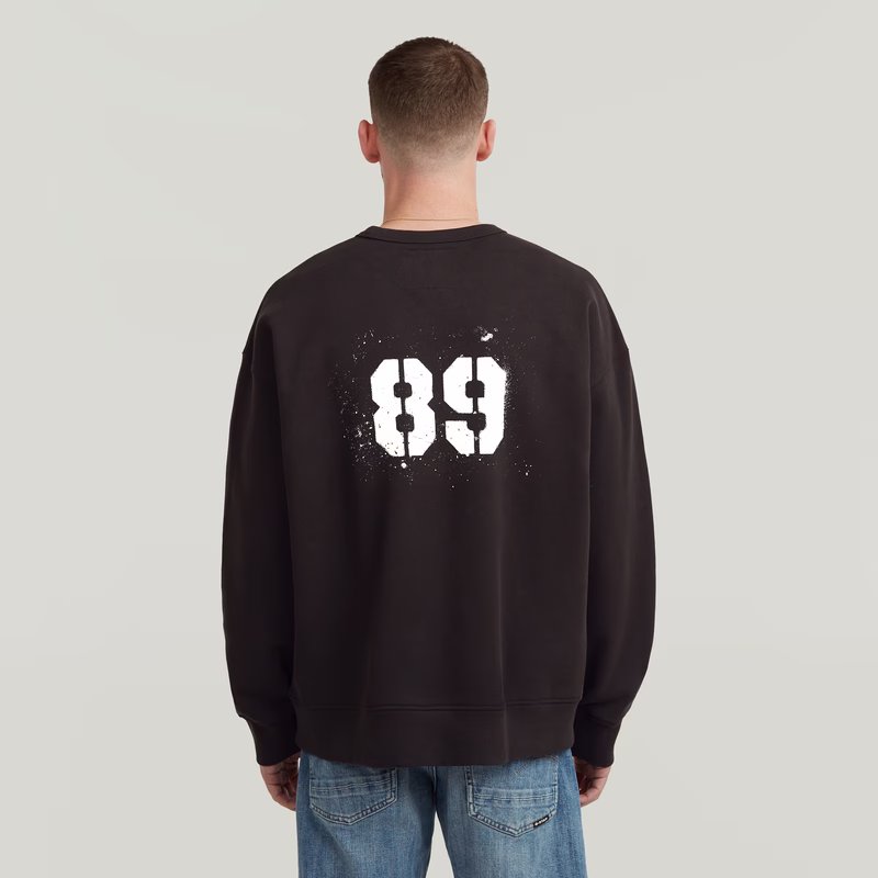 Sprayed 89 Graphic Loose Sweater