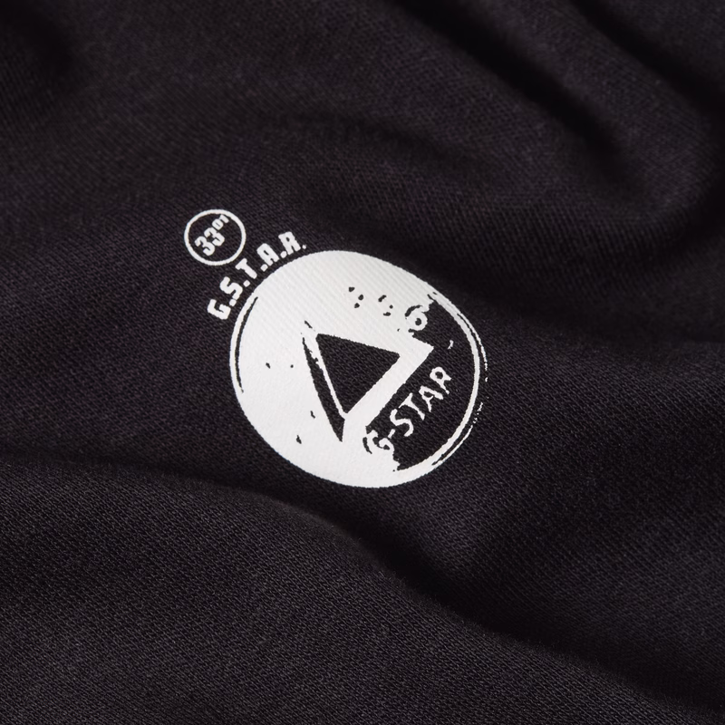 Trims Back Graphic T-Shirt