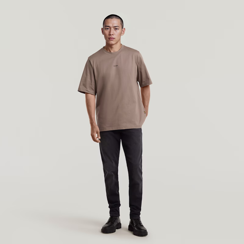 Center Chest Logo Loose Boxy T-Shirt