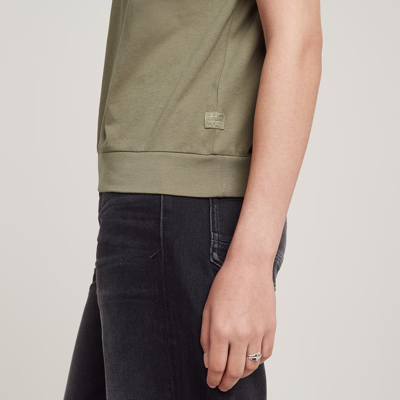 Open Back Loose Sleeveless Top