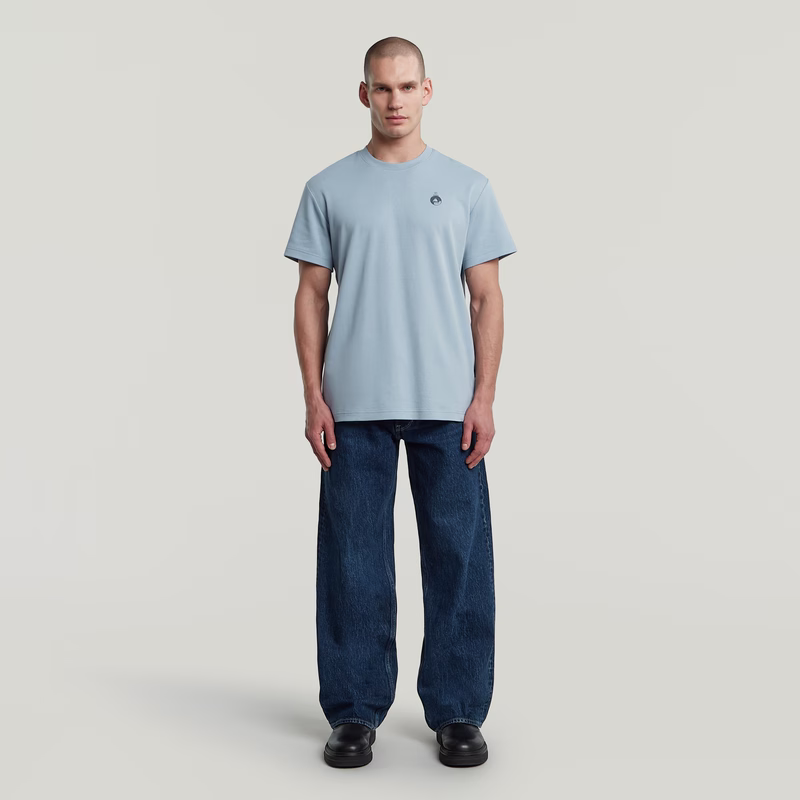 Trims Back Graphic T-Shirt