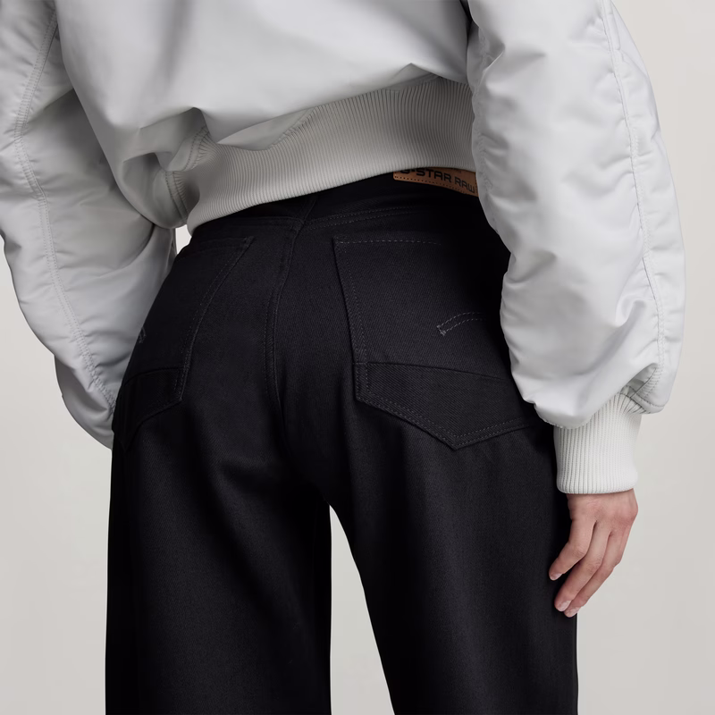 Stray Ultra High Loose Jeans