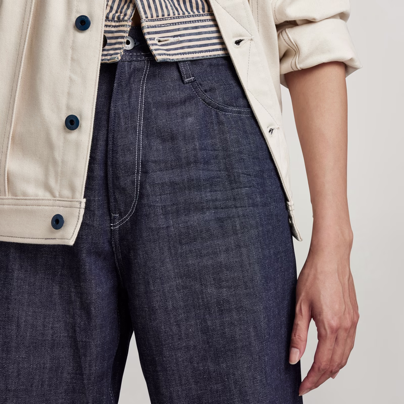 Stray Ultra High Loose Jeans