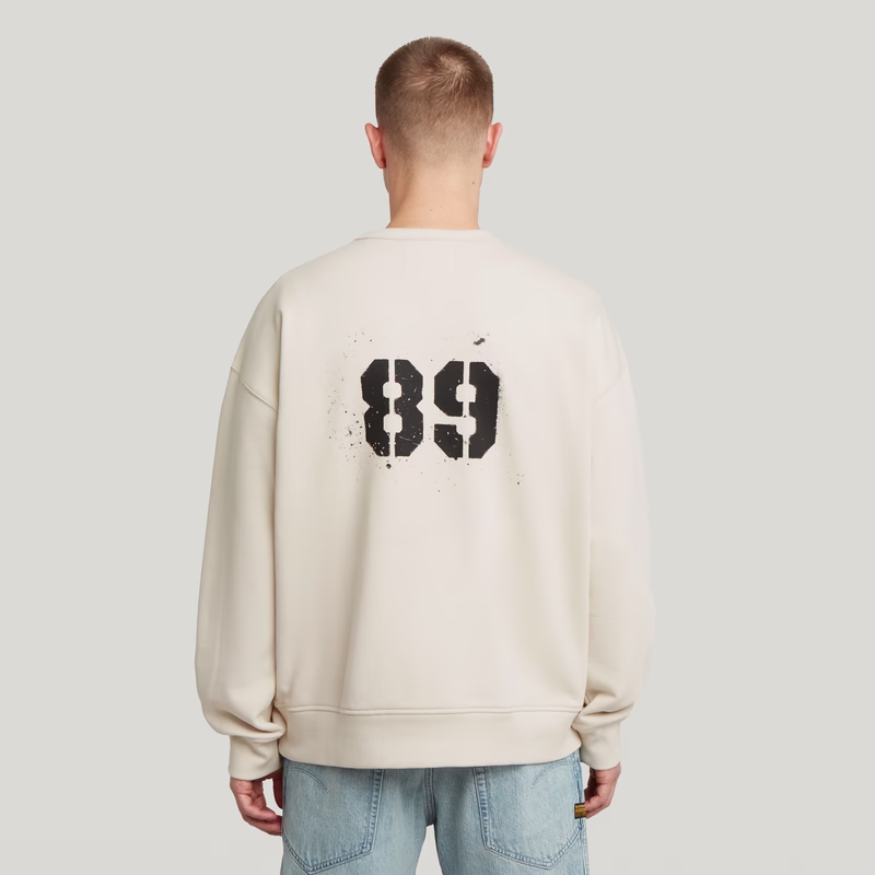 Sprayed 89 Graphic Loose Sweater