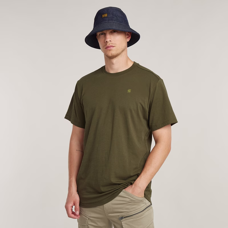 Lash Back Graphic T-Shirt
