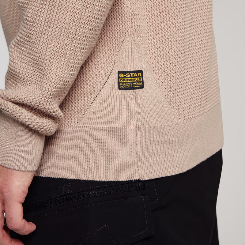 Serrated Knitted Sweater