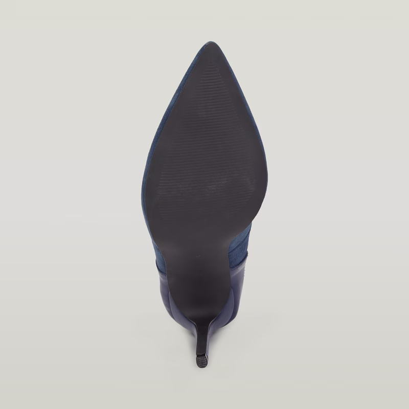 Stray Pumps