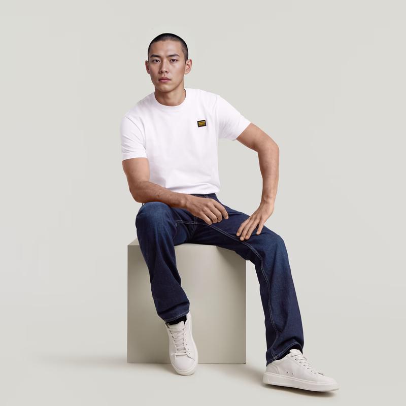 Dakota Regular Straight Jeans