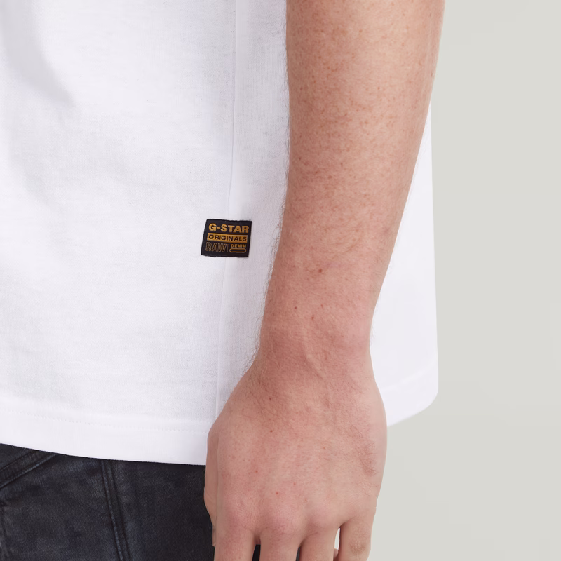 Center Chest Logo Loose Boxy T-Shirt