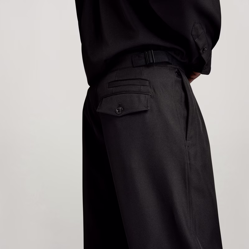 Holiday Relaxed Chino