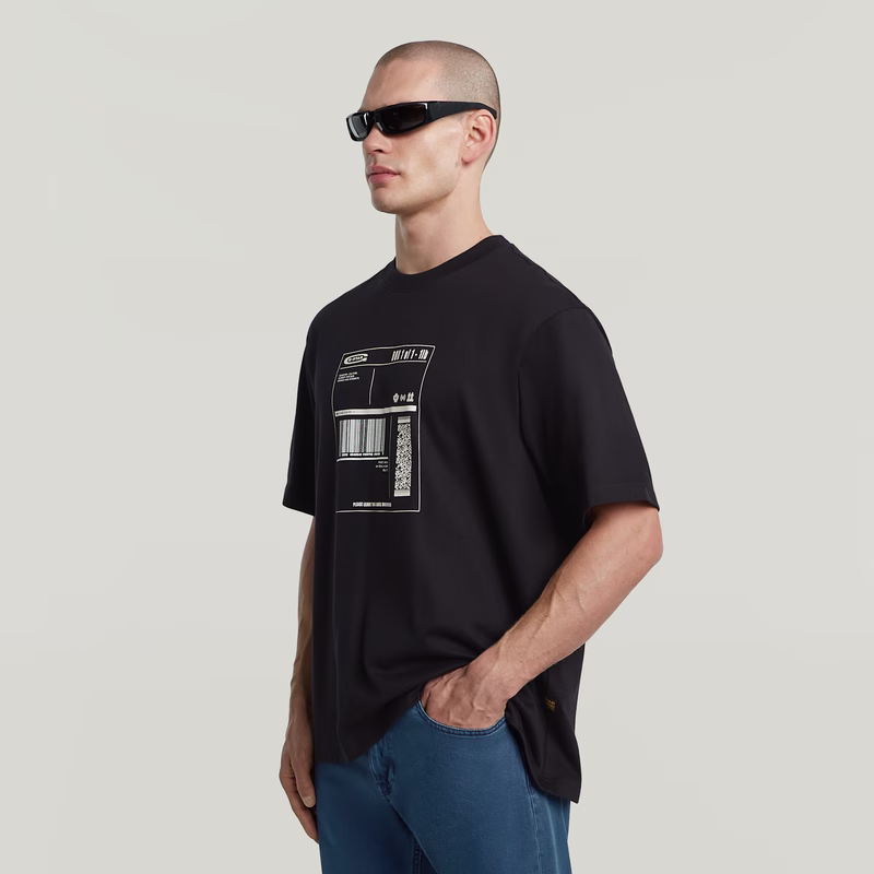 Shipping Graphic Boxy T-Shirt