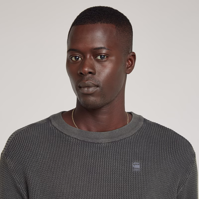 Serrated Knitted Sweater