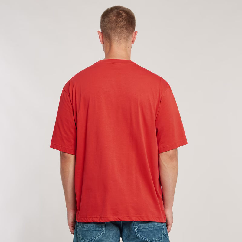 Center Chest Boxy T-Shirt
