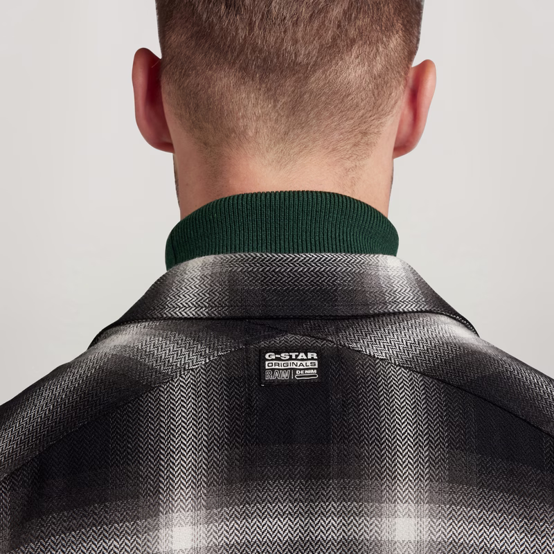 Slant Pocket Slim Shirt
