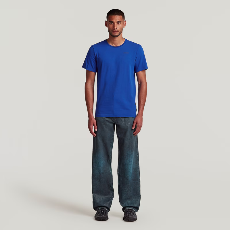 Slim Base T-Shirt