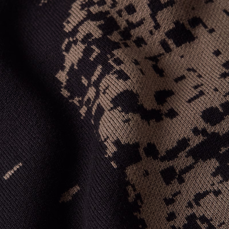 Sprayed 89 Relaxed Knit