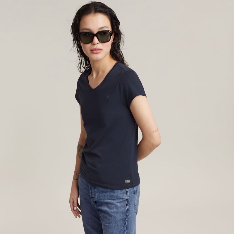 Eyben Slim V-Neck Top 2.0
