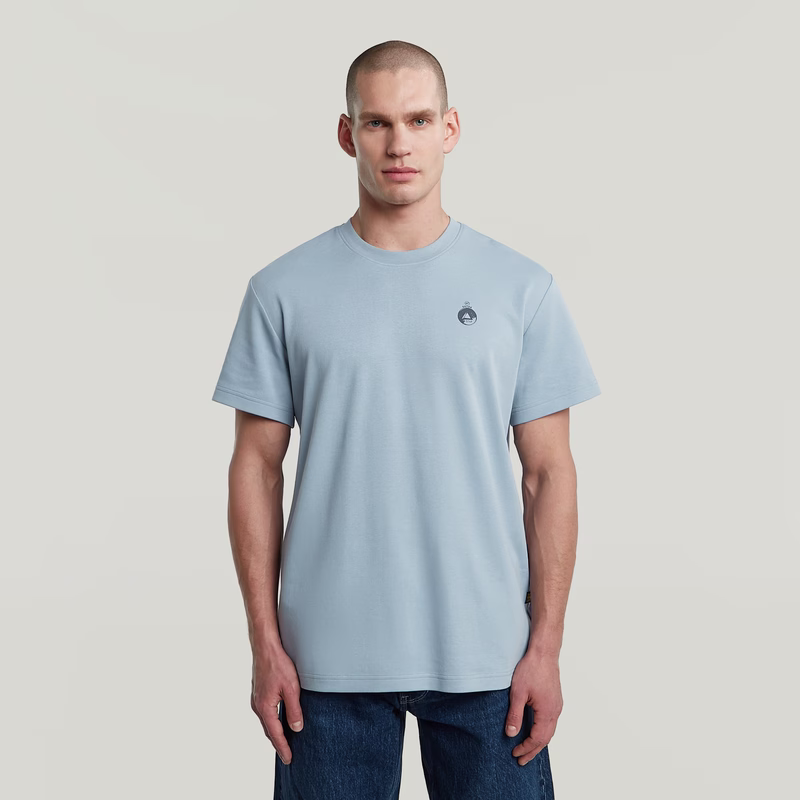 Trims Back Graphic T-Shirt