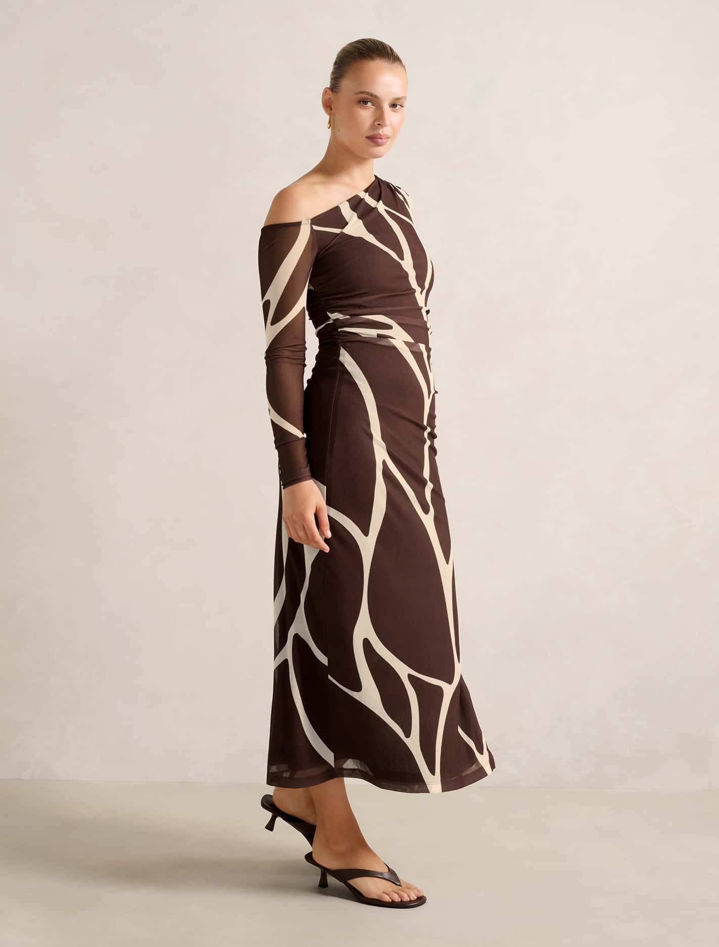 Tipped Shoulder Midi Dress
