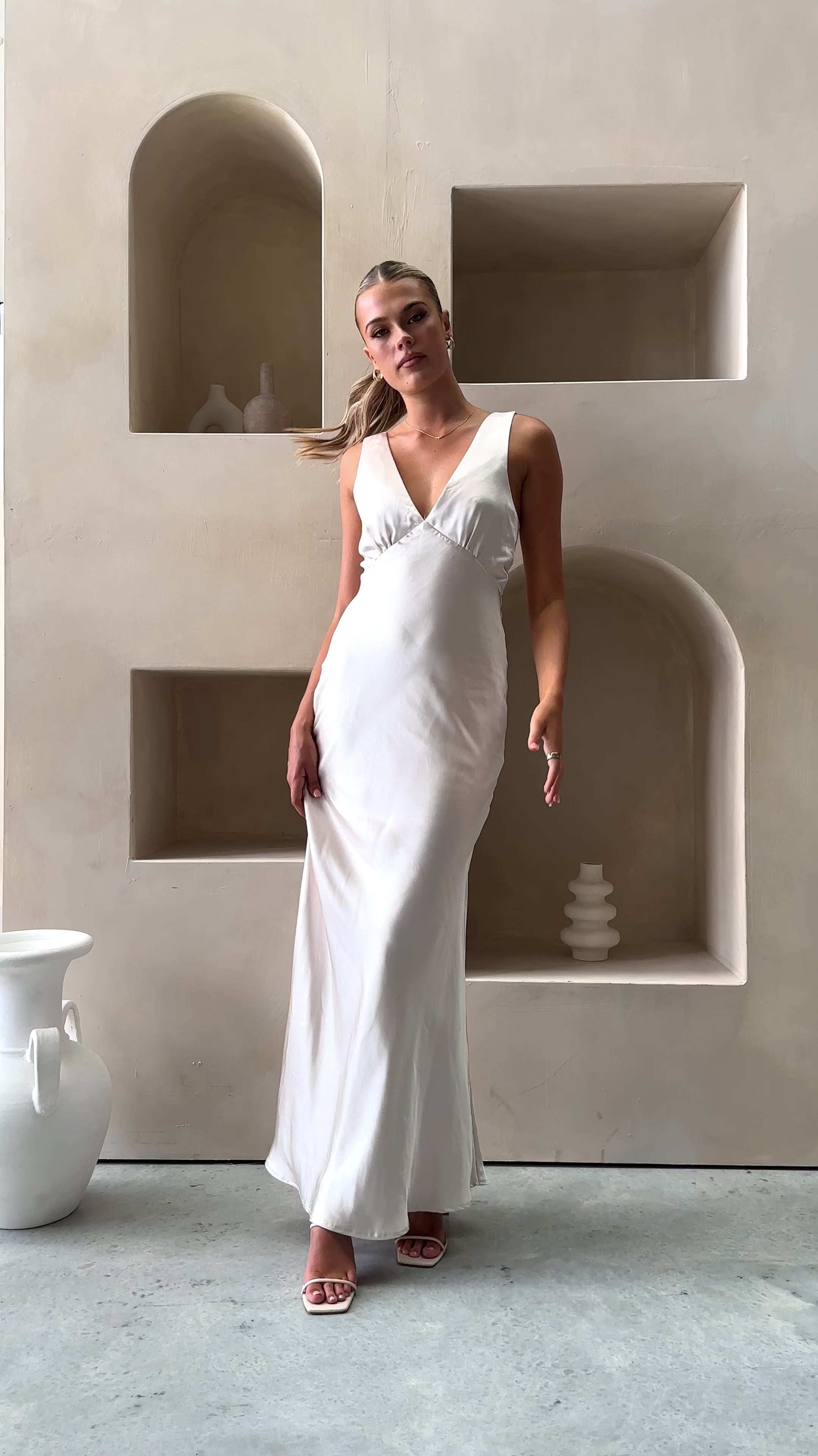 Sofia Maxi Dress - Champagne