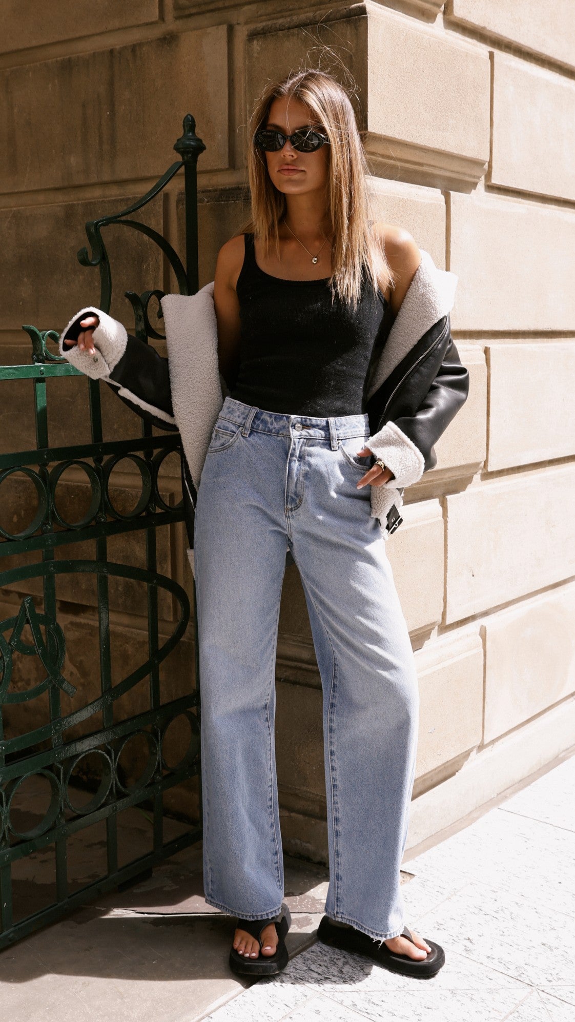 London Oversized Biker - Black