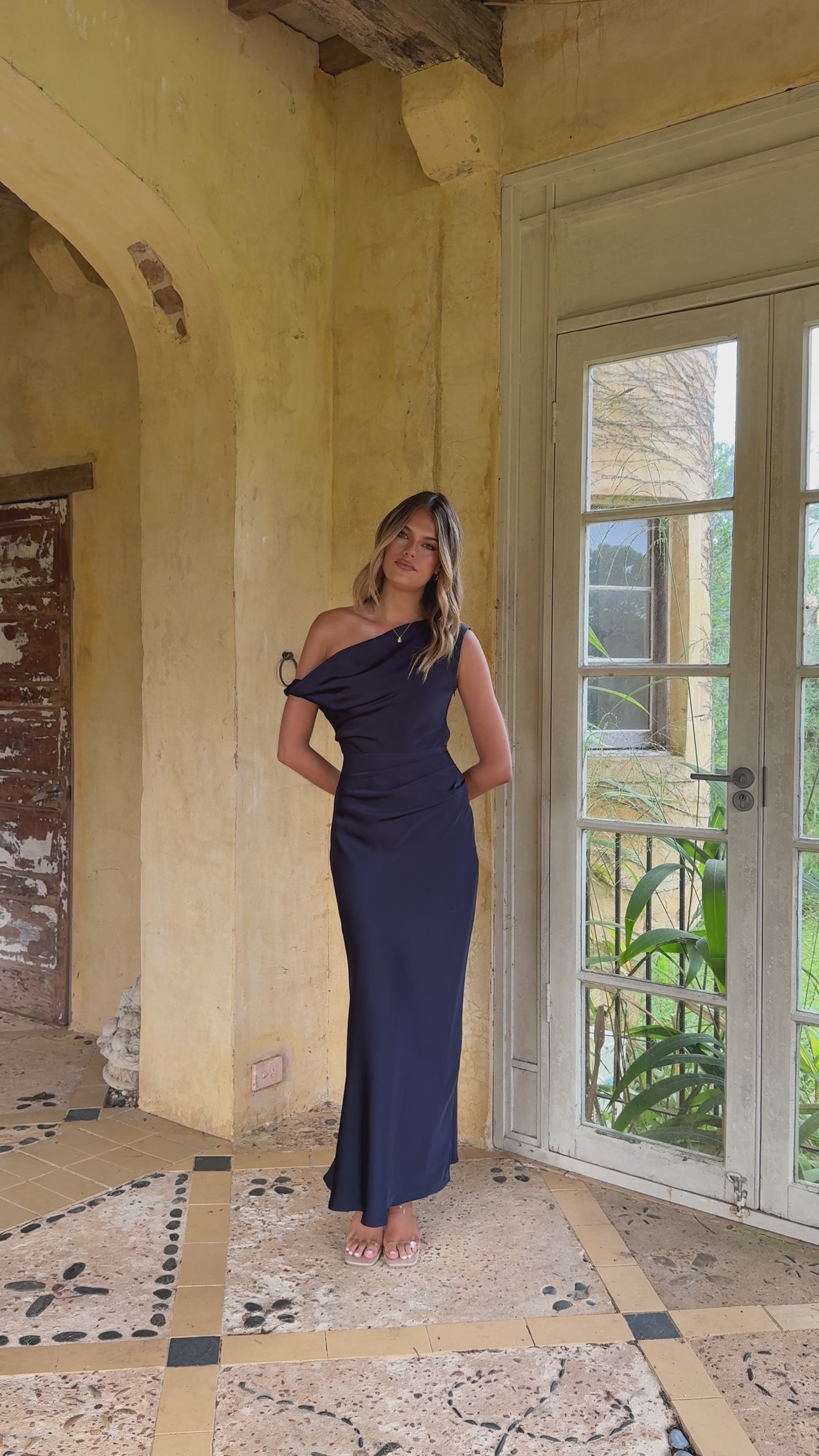Gigi Maxi Dress - Navy