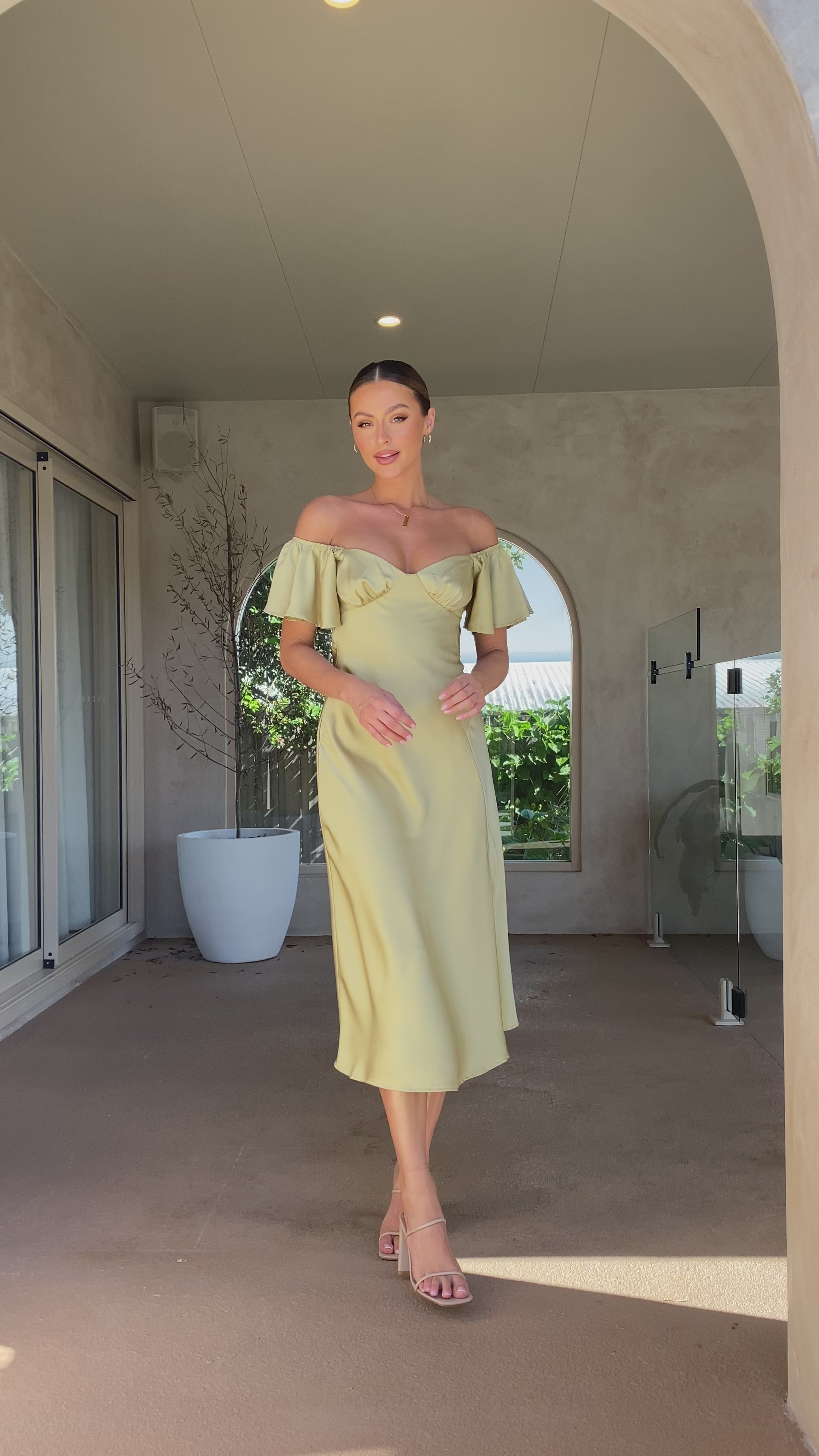 Louisa Midi Dress - Olive