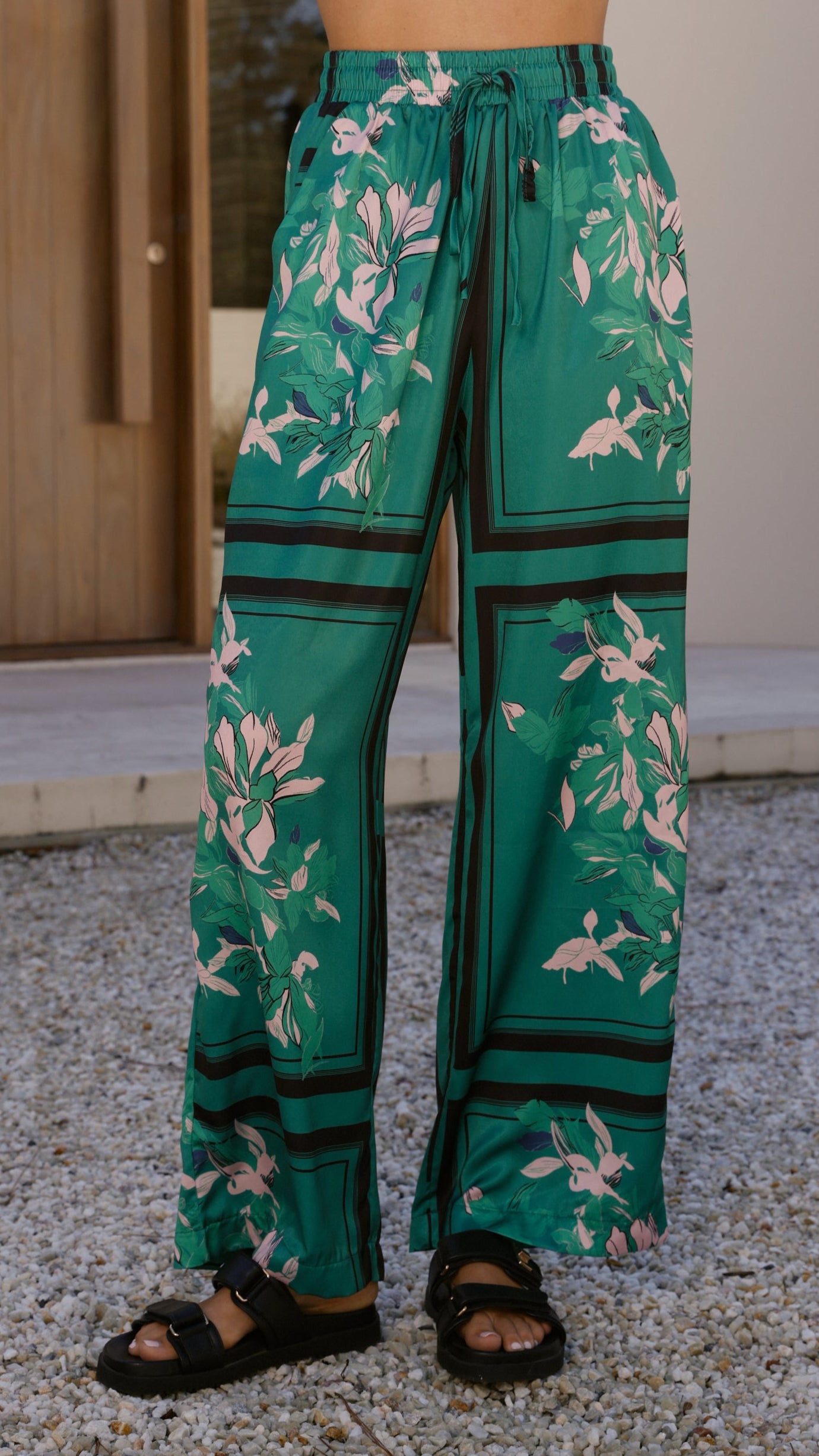 Valene Pants - Green/Pink Print