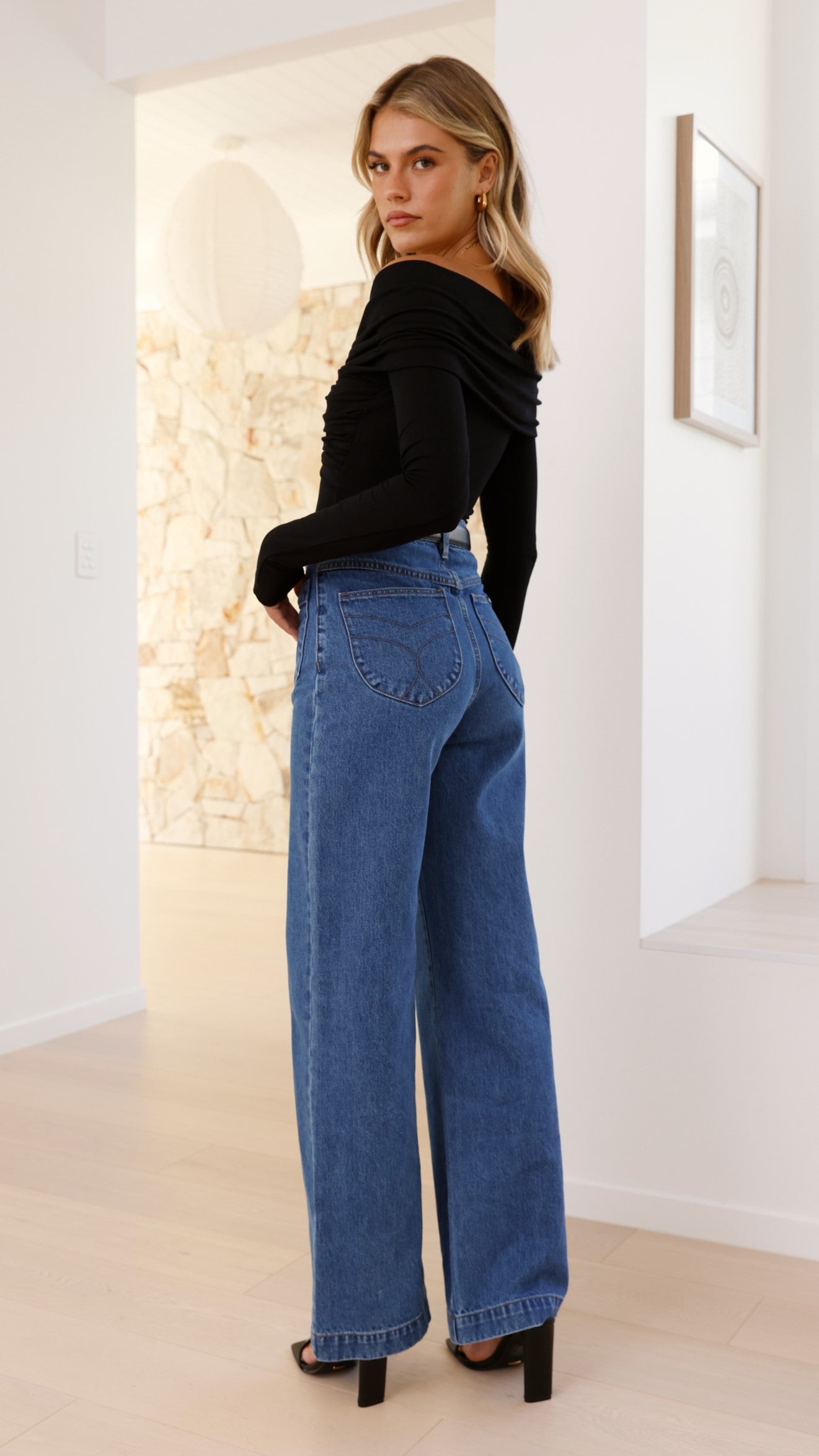 Sandrine Bodysuit - Black