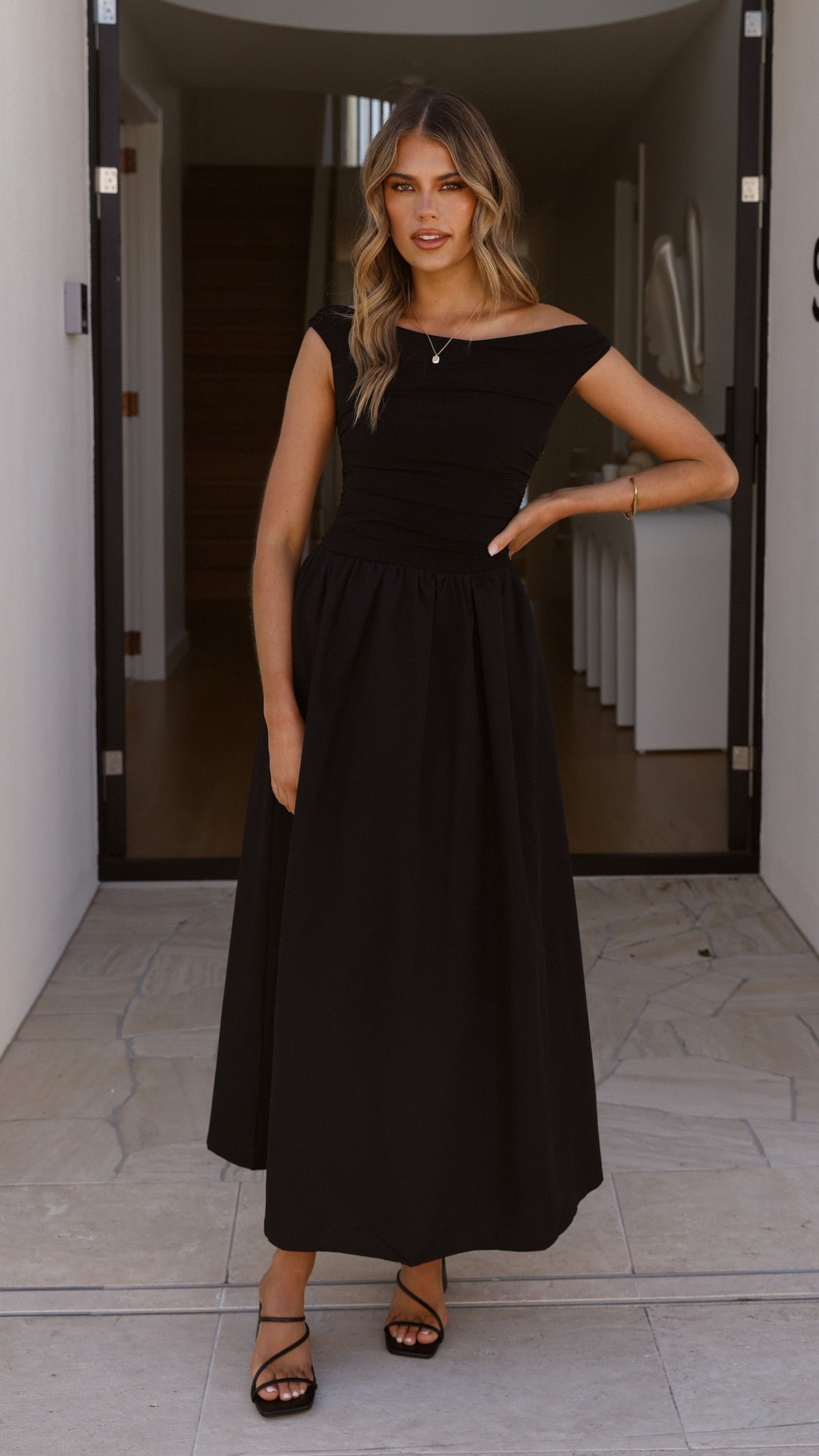 Immy Midi Dress - Black