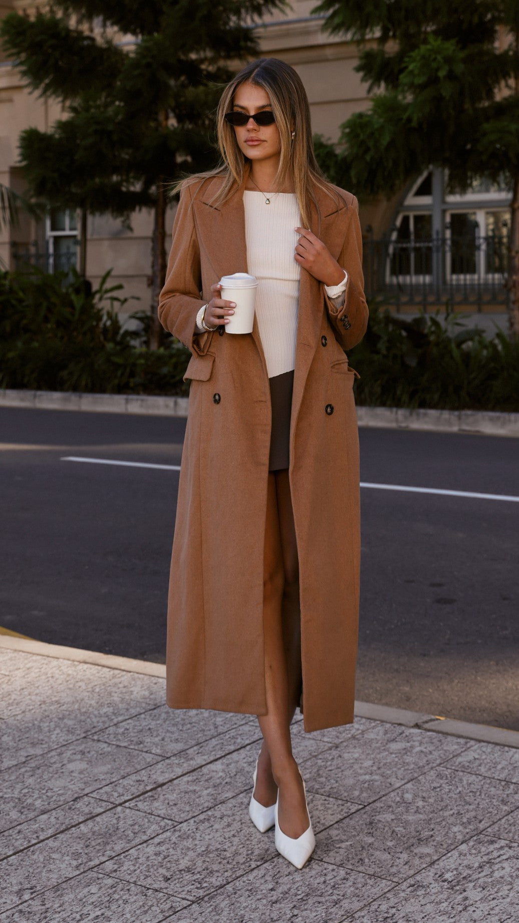 MVN - Lost In New York Coat - Camel