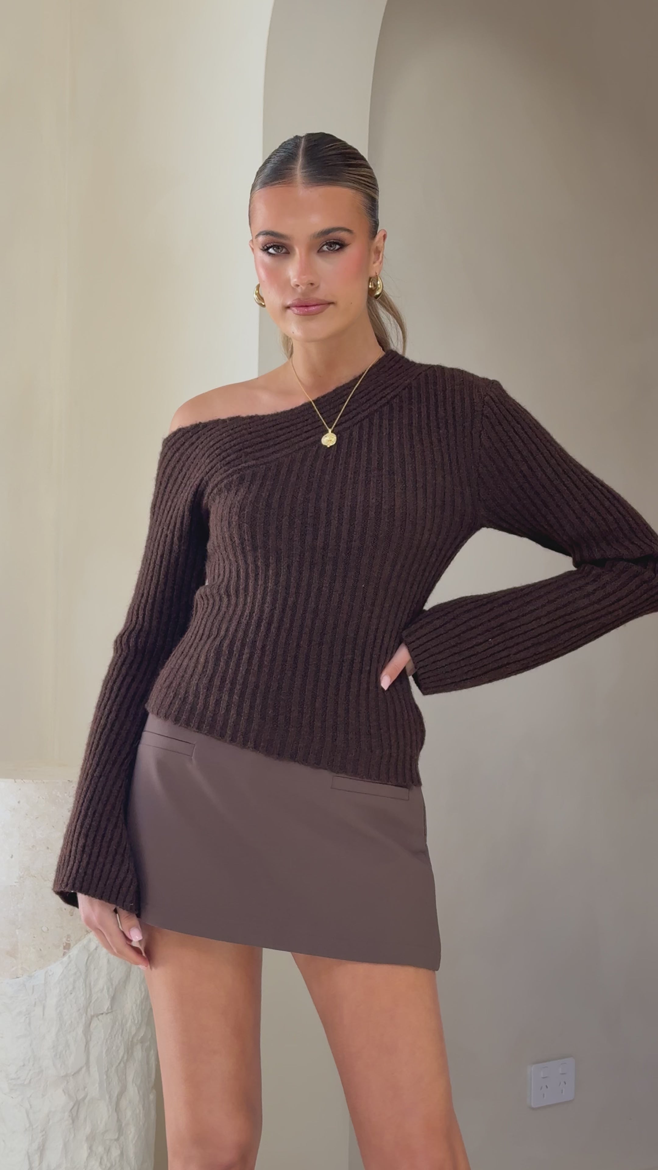 Ellira Long Sleeve Knit Top - Chocolate