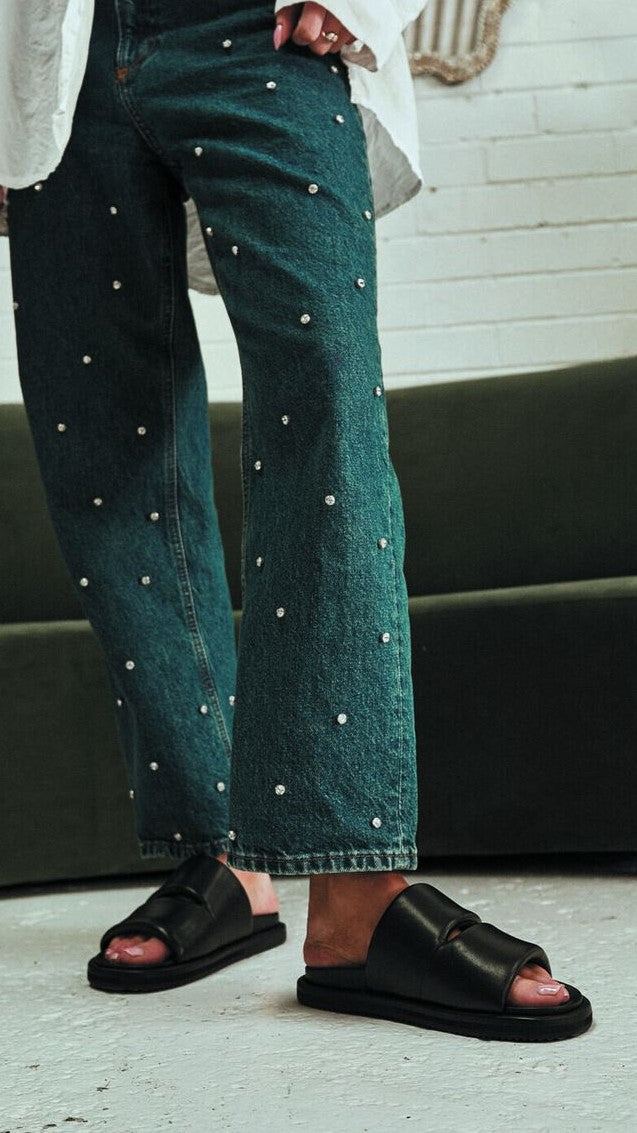 Alias Mae Dawn Slide - Black Leather