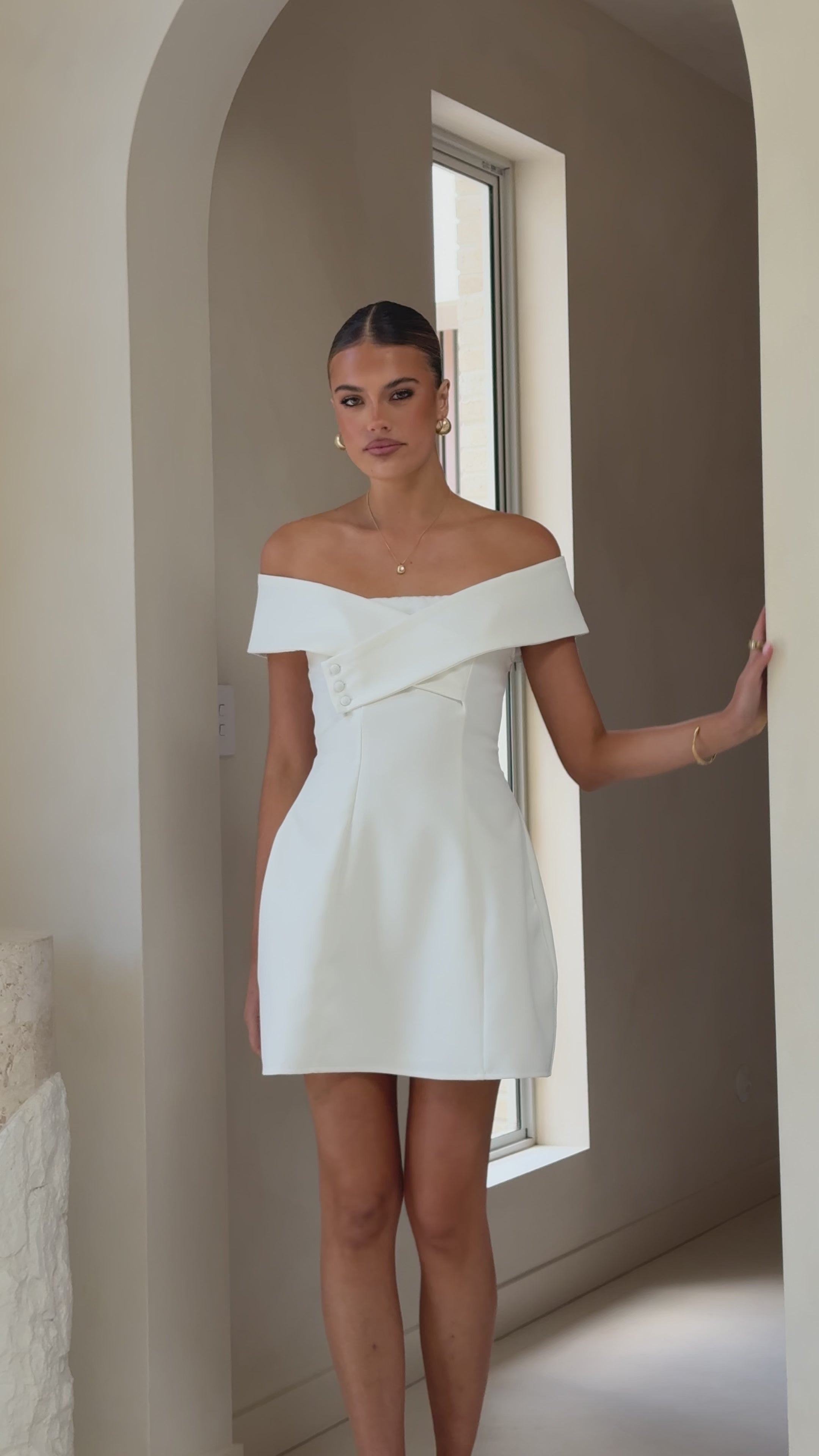 Zyan Off Shoulder Mini Dress - White