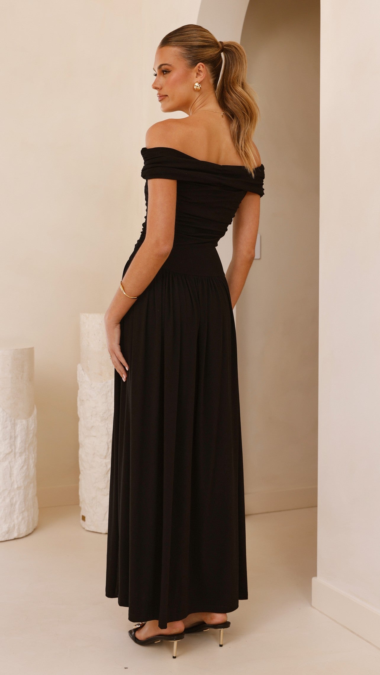 Manalla Maxi Dress - Black
