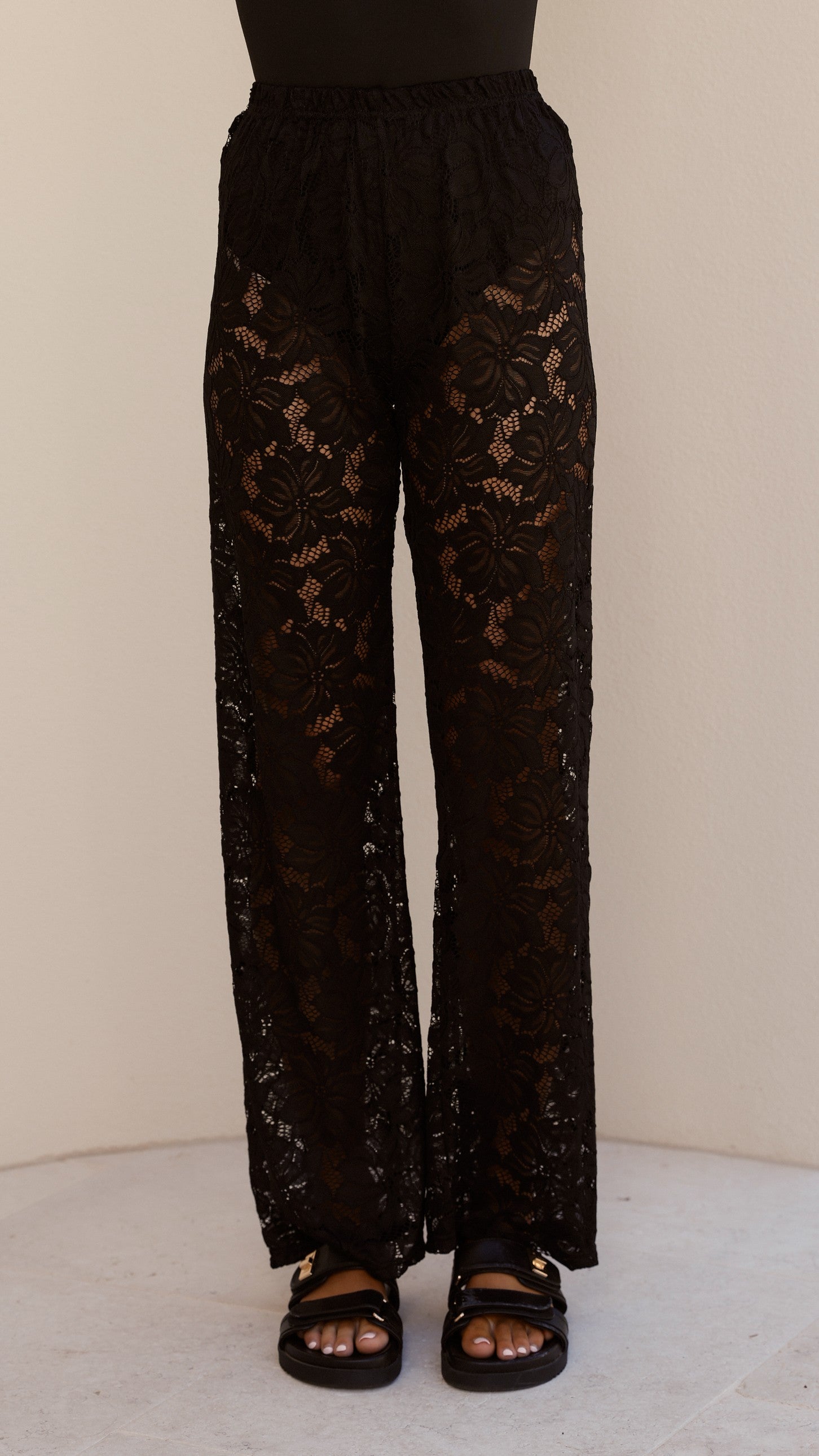 Azura Shirt And Pants Set - Black