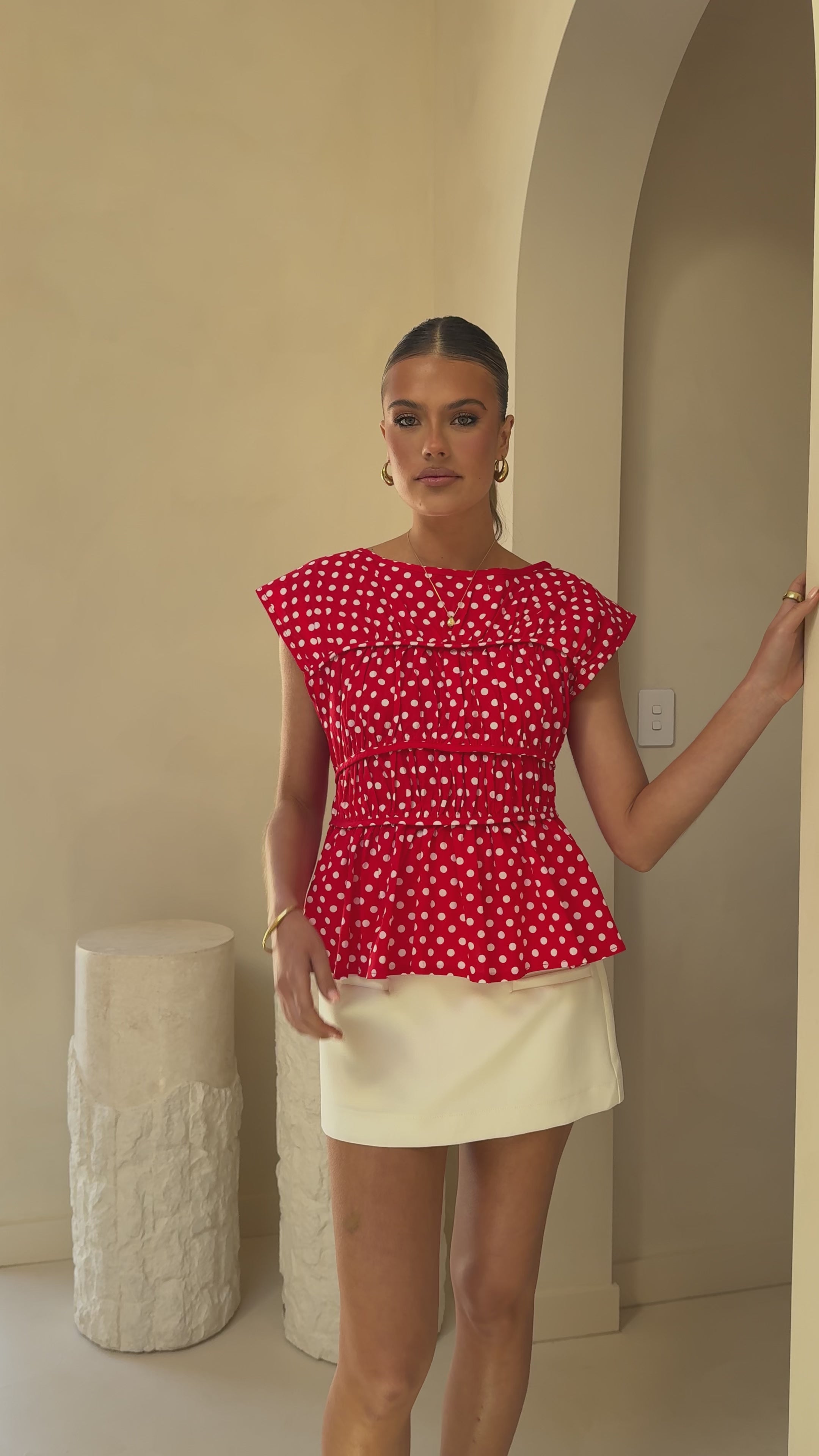 Harmonia Top - Red / White Polka Dot