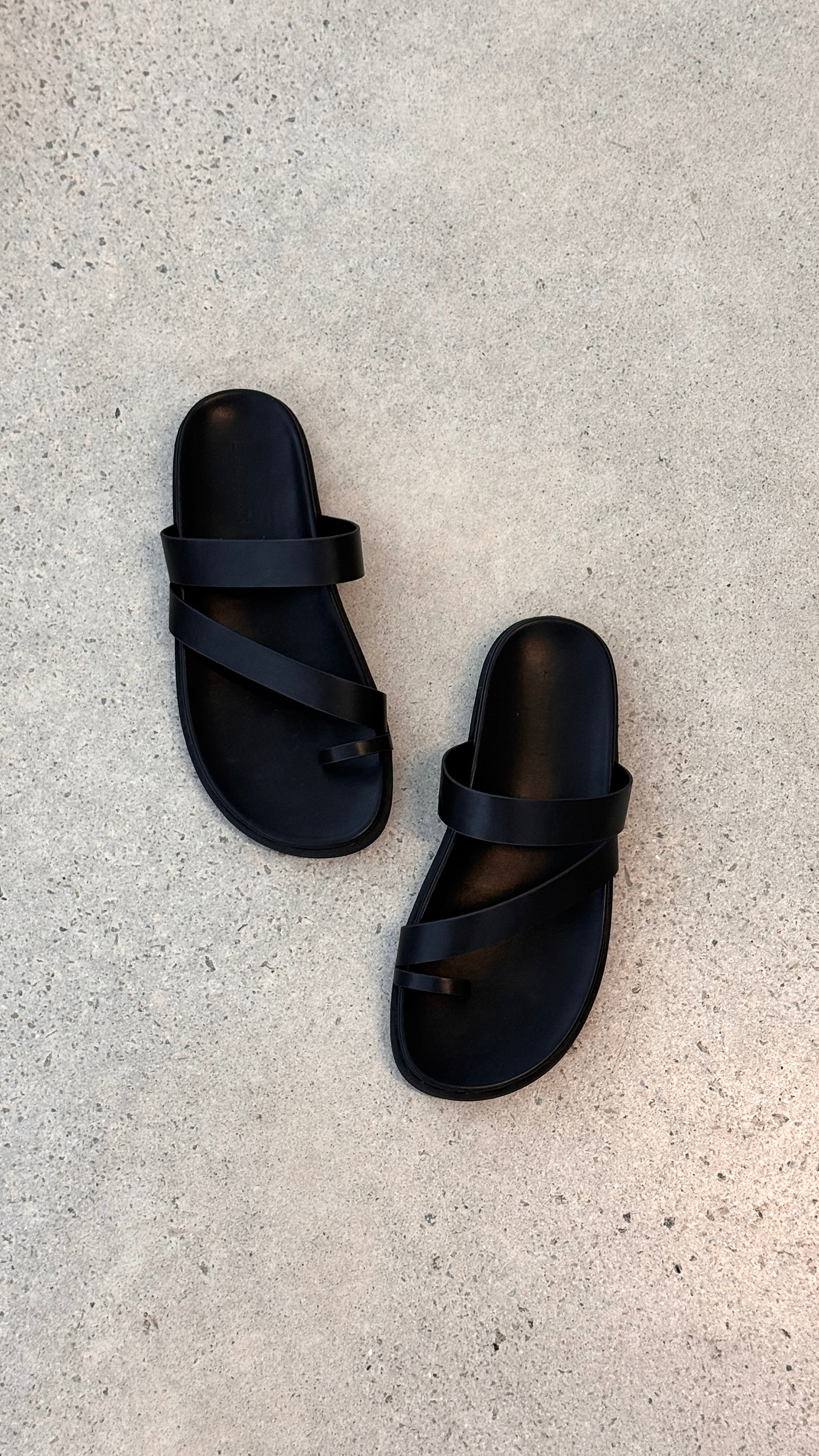 Alima Slide - Black