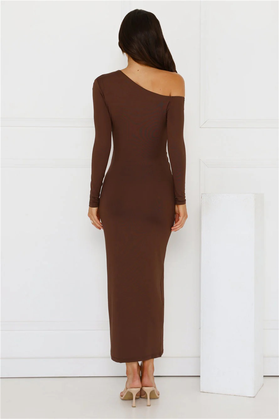 Looks That Talk Off Shoulder Maxi Dress Brown