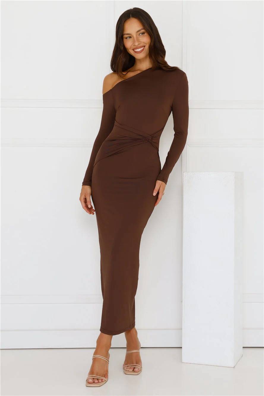 Looks That Talk Off Shoulder Maxi Dress Brown