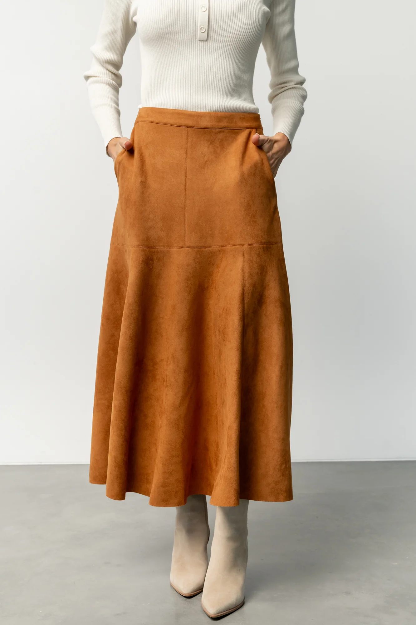 Tona Faux Suede Skirt | Camel