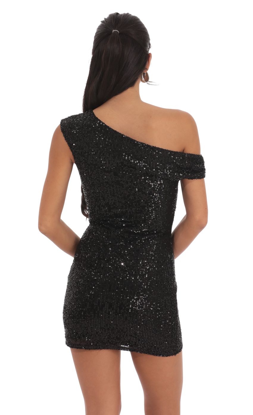 Off Shoulder Sequin Bodycon Dress in Black