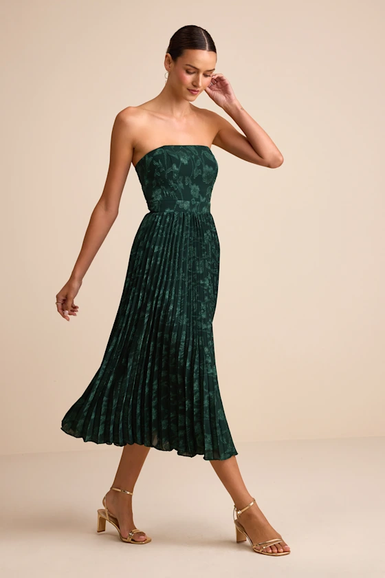 Perfectly Stunning Emerald Jacquard Strapless Midi Dress