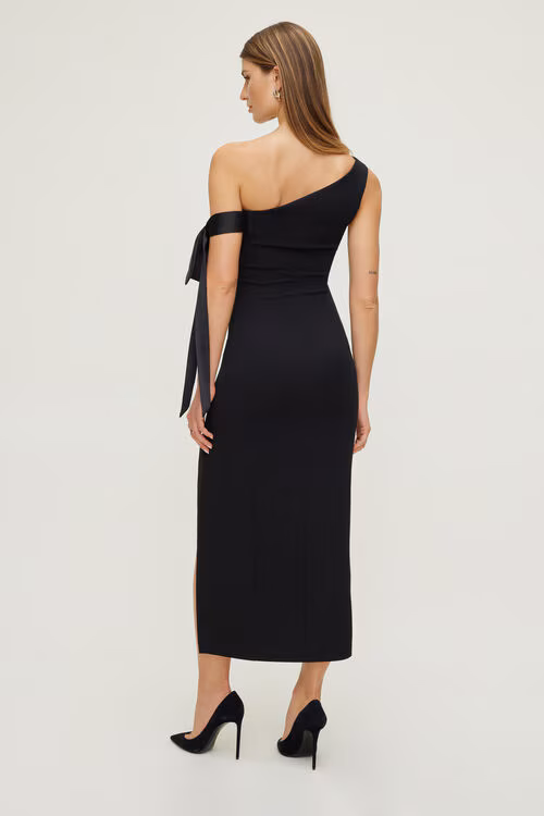 Off Shoulder Bow Maxi Dress