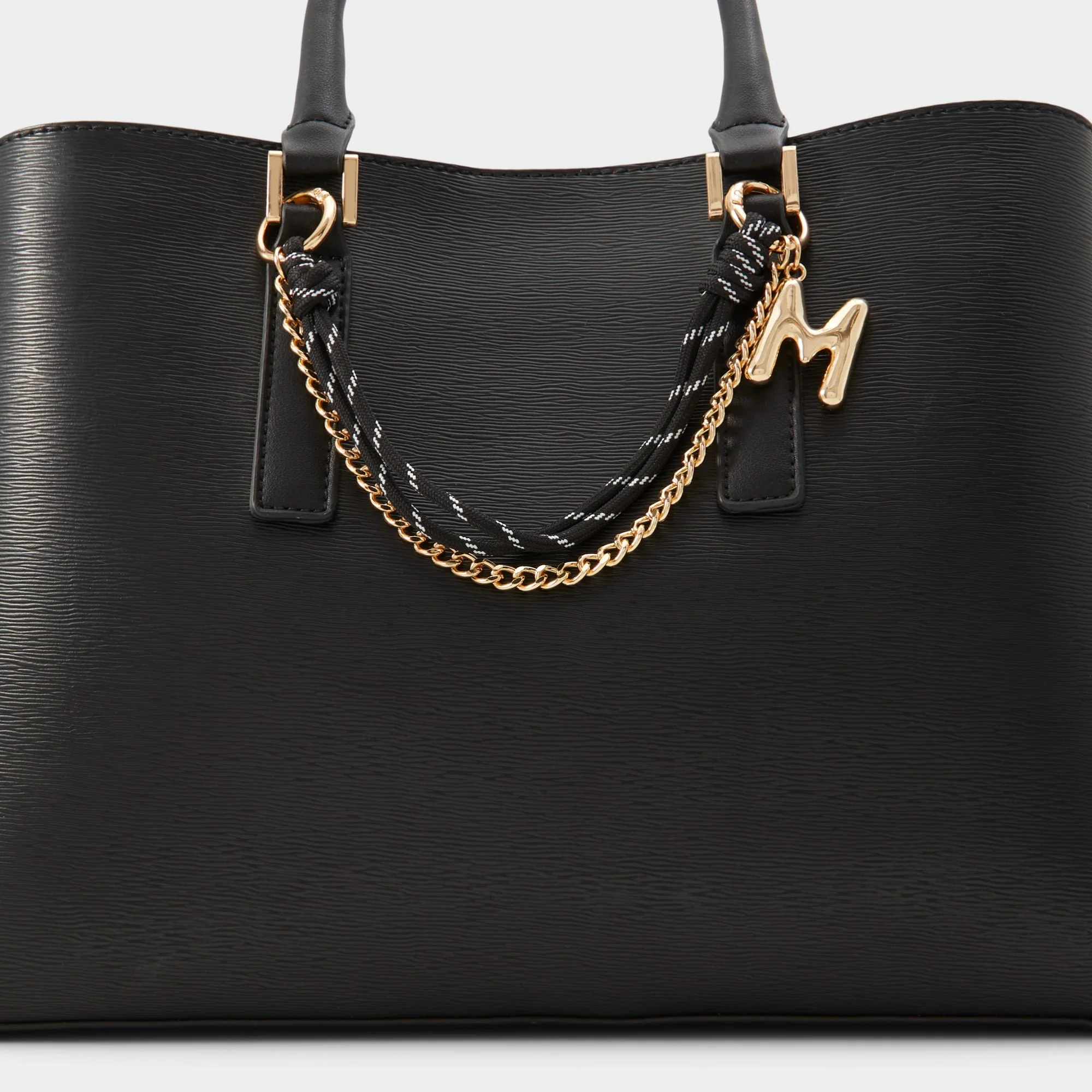 Alphabet - Aldo Outlet Shop