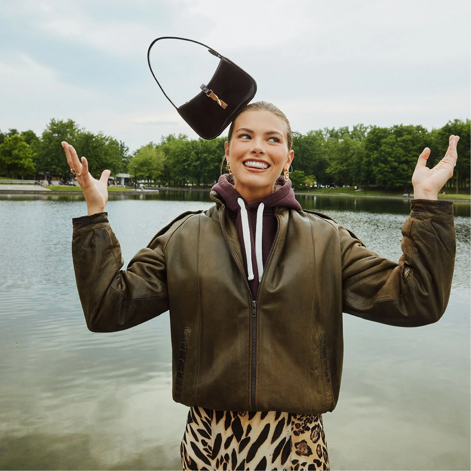 Abriellaa - Aldo Outlet Shop