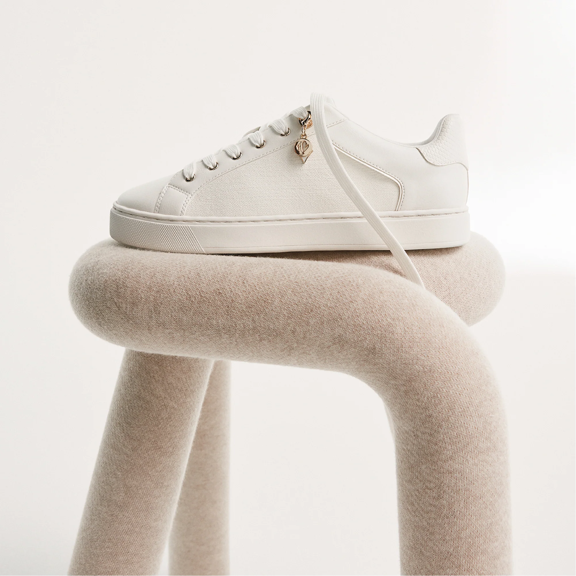 Elgata - Aldo Outlet Shop