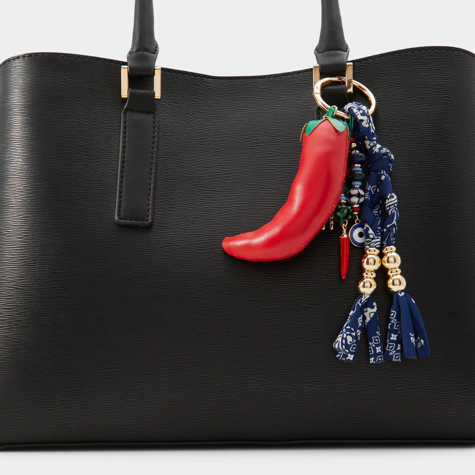 Calientee - Aldo Outlet Shop